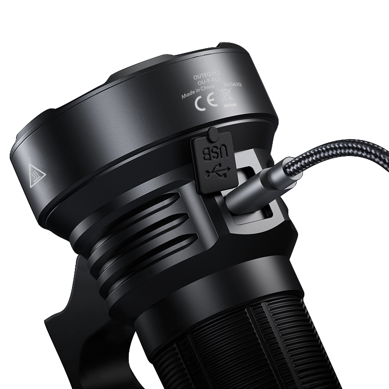 OUTEQ FL1 - nabíjení USB-C a funkce powerbanky